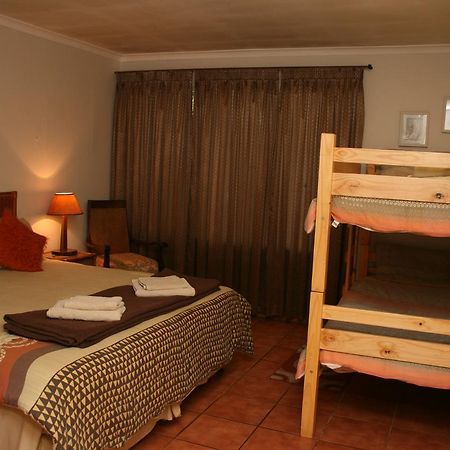 Babbling Brook B&B Closes At Half Past Eight Empangeni Luaran gambar
