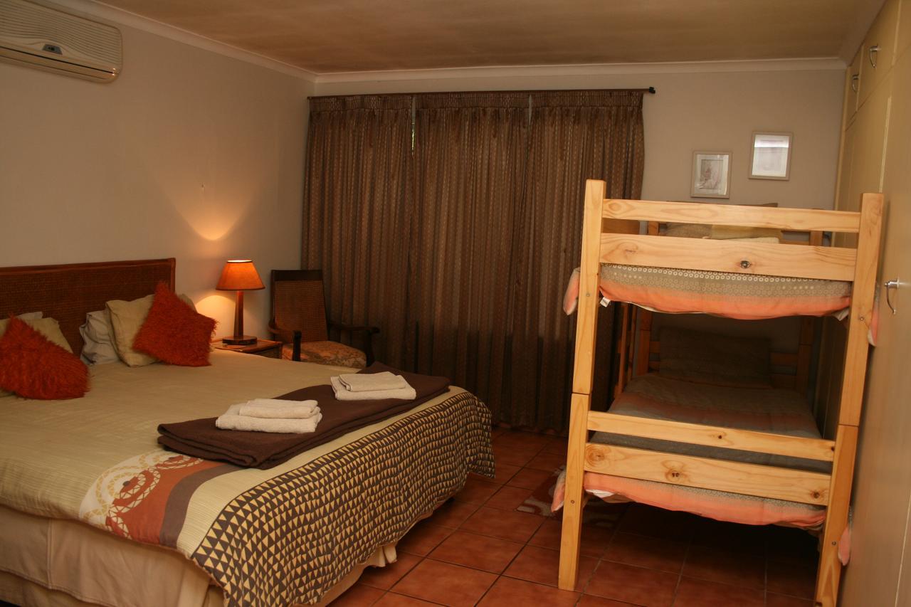 Babbling Brook B&B Closes At Half Past Eight Empangeni Luaran gambar